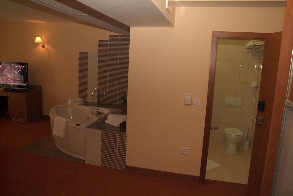 Hotel Kaktus Čitluk Exteriér fotografie